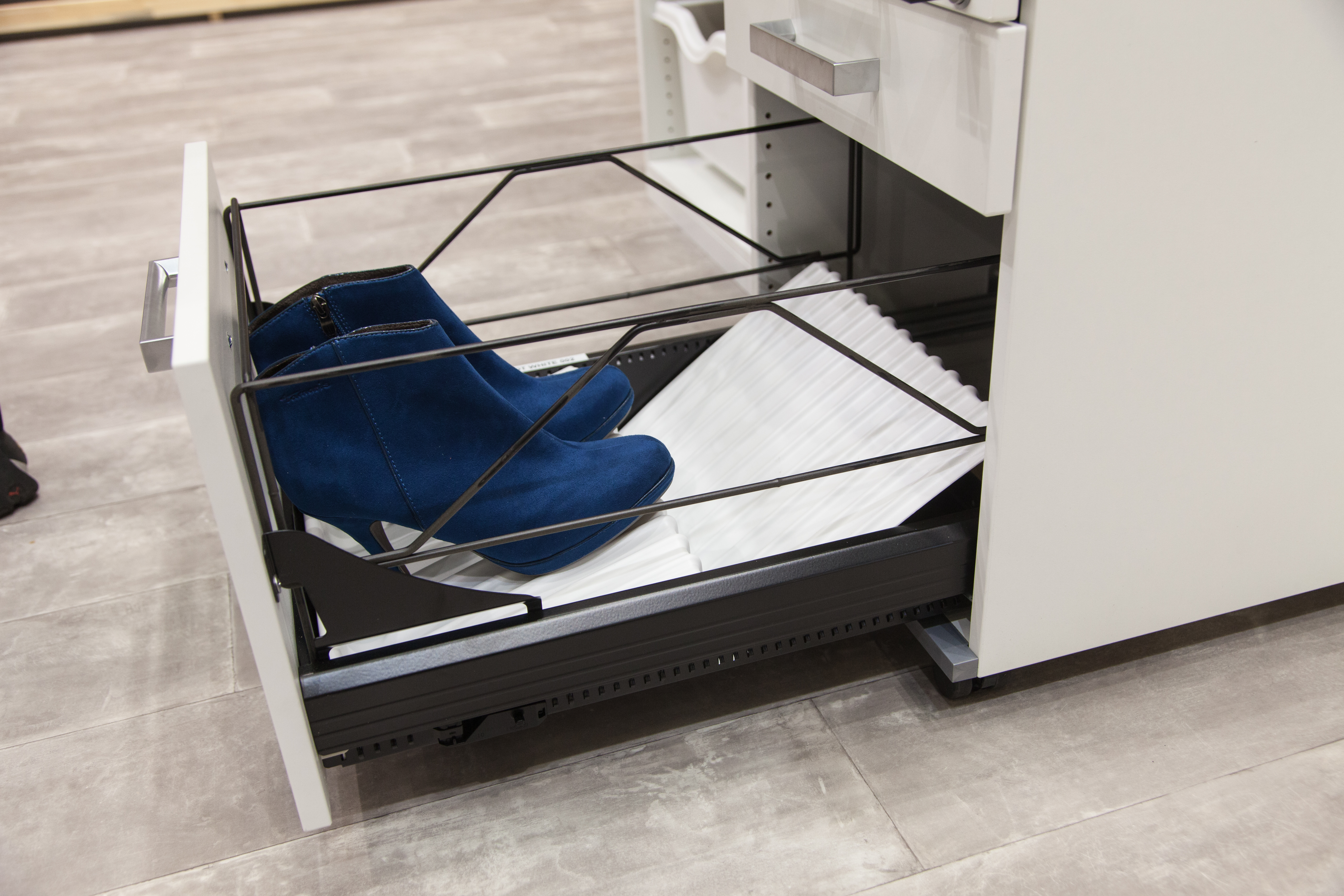 AGOFORM Büromöbel Schuhe